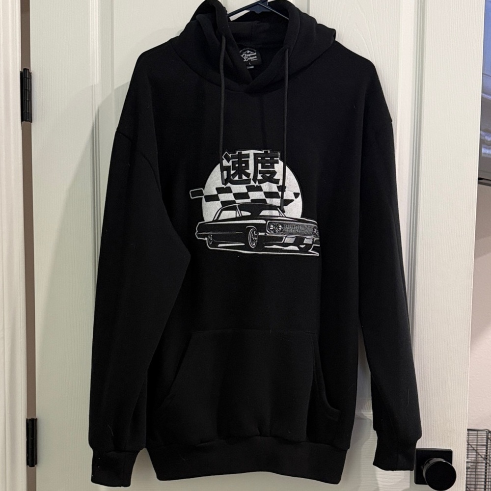 Black Original Deluxe Supply Graphic Hoodie Mena size Large